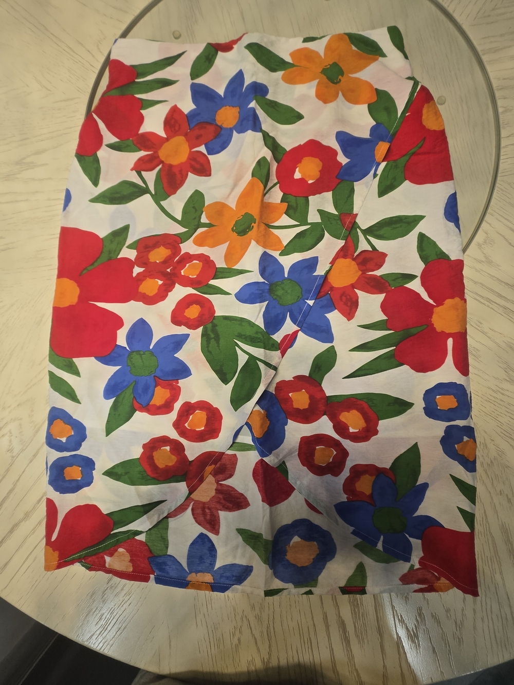 Skies Are Blue White Midi Skirt with Red, Blue, Orange & Green Floral Print - Picture 2 of 4